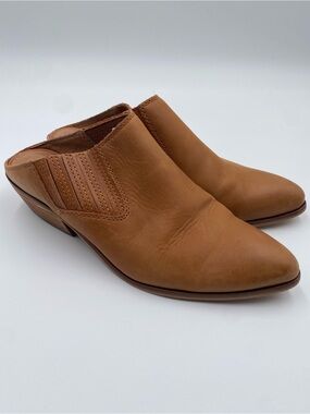 Frye Women's Slip-On Leather Mules in Tan Brown Size 8